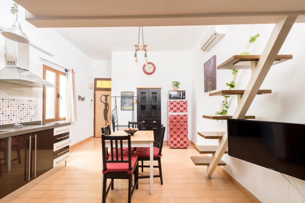 Appartamento El Hogar De La Sierpe Madrid Esterno foto