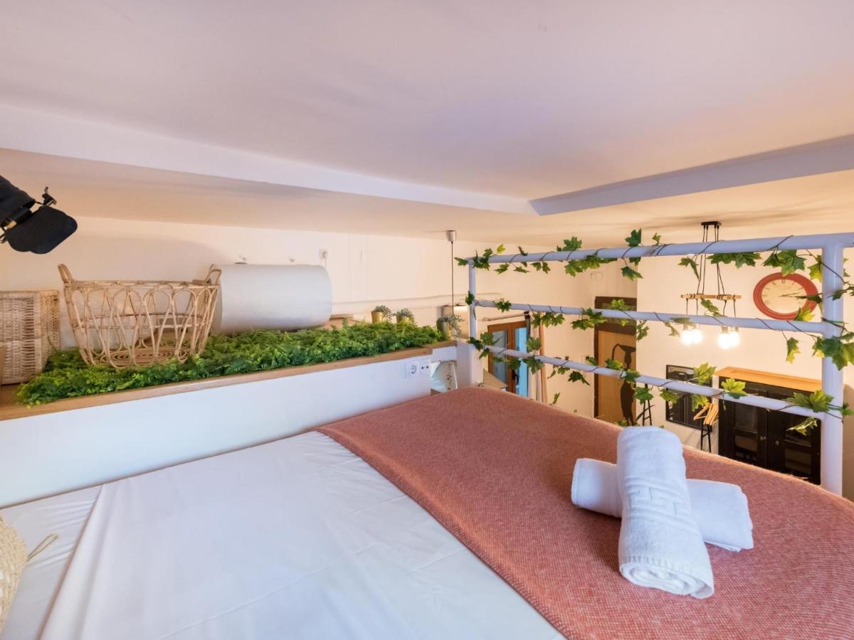 Appartamento El Hogar De La Sierpe Madrid Esterno foto