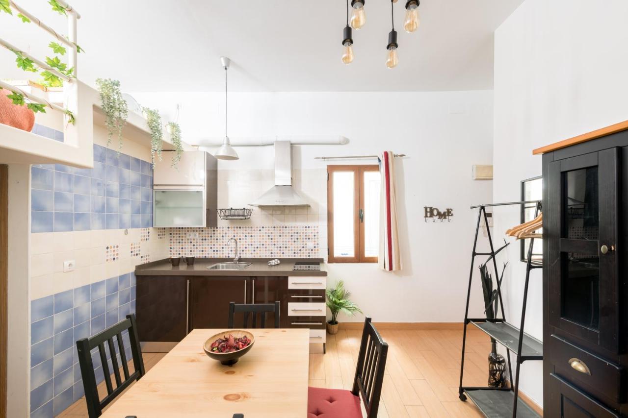 Appartamento El Hogar De La Sierpe Madrid Esterno foto